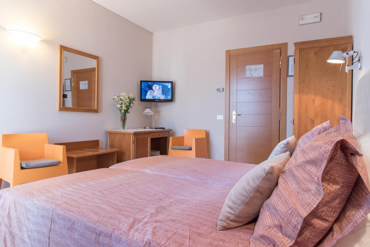 Hotel Antica Stallera Cannobio Eksteriør bilde